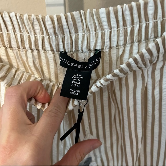 Sincerely Jules Beige and White Striped Pants - Picture 3 of 4
